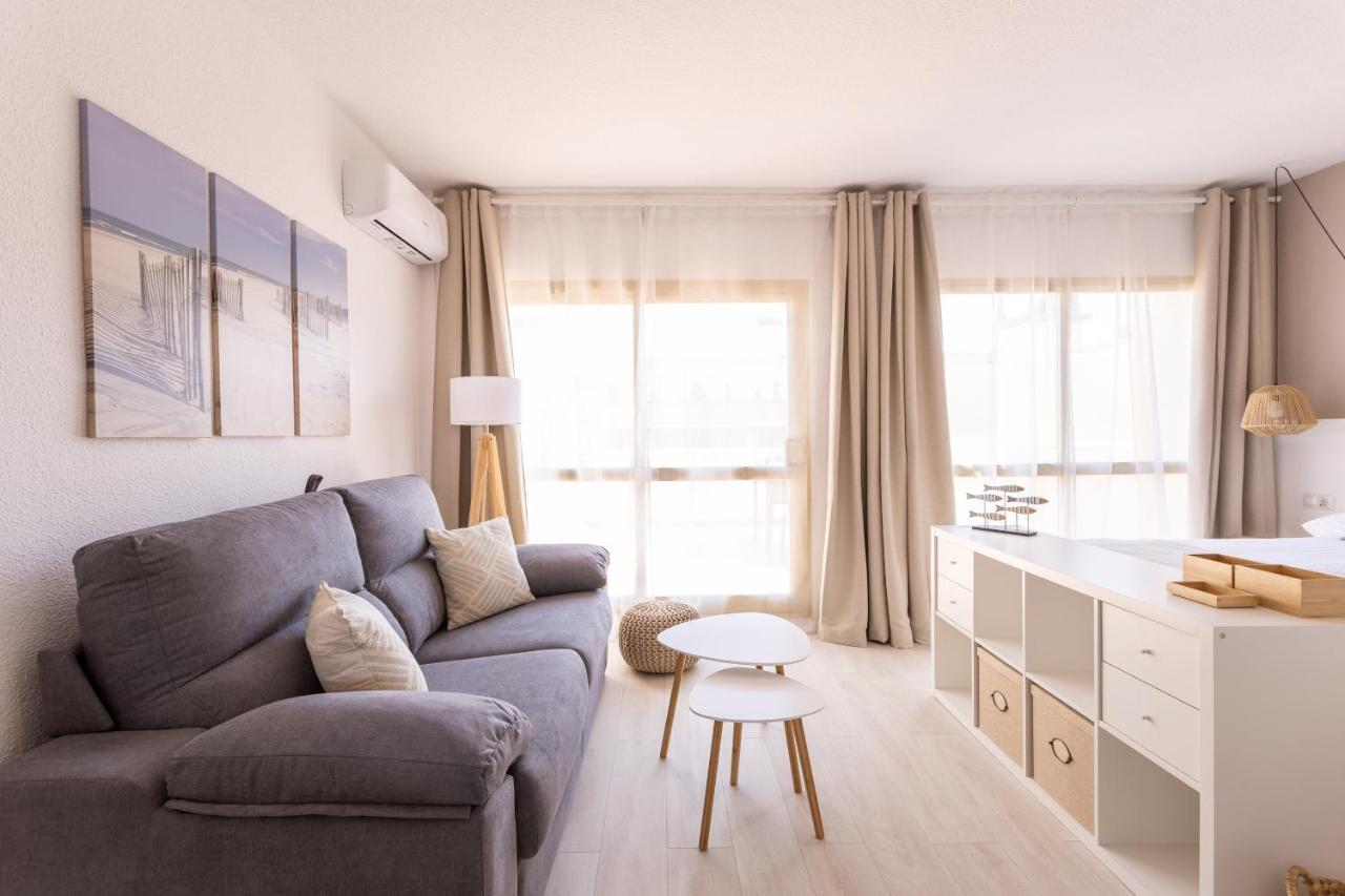 Апартаменты Oleholidays Romana Playa 223 Primera Linea Playa Марбелья Экстерьер фото