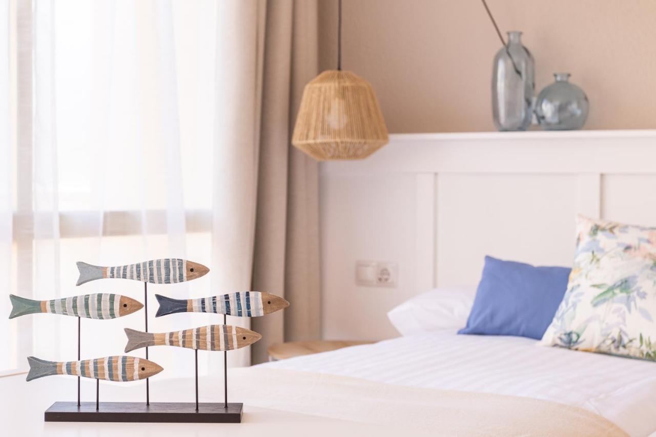 Апартаменты Oleholidays Romana Playa 223 Primera Linea Playa Марбелья Экстерьер фото