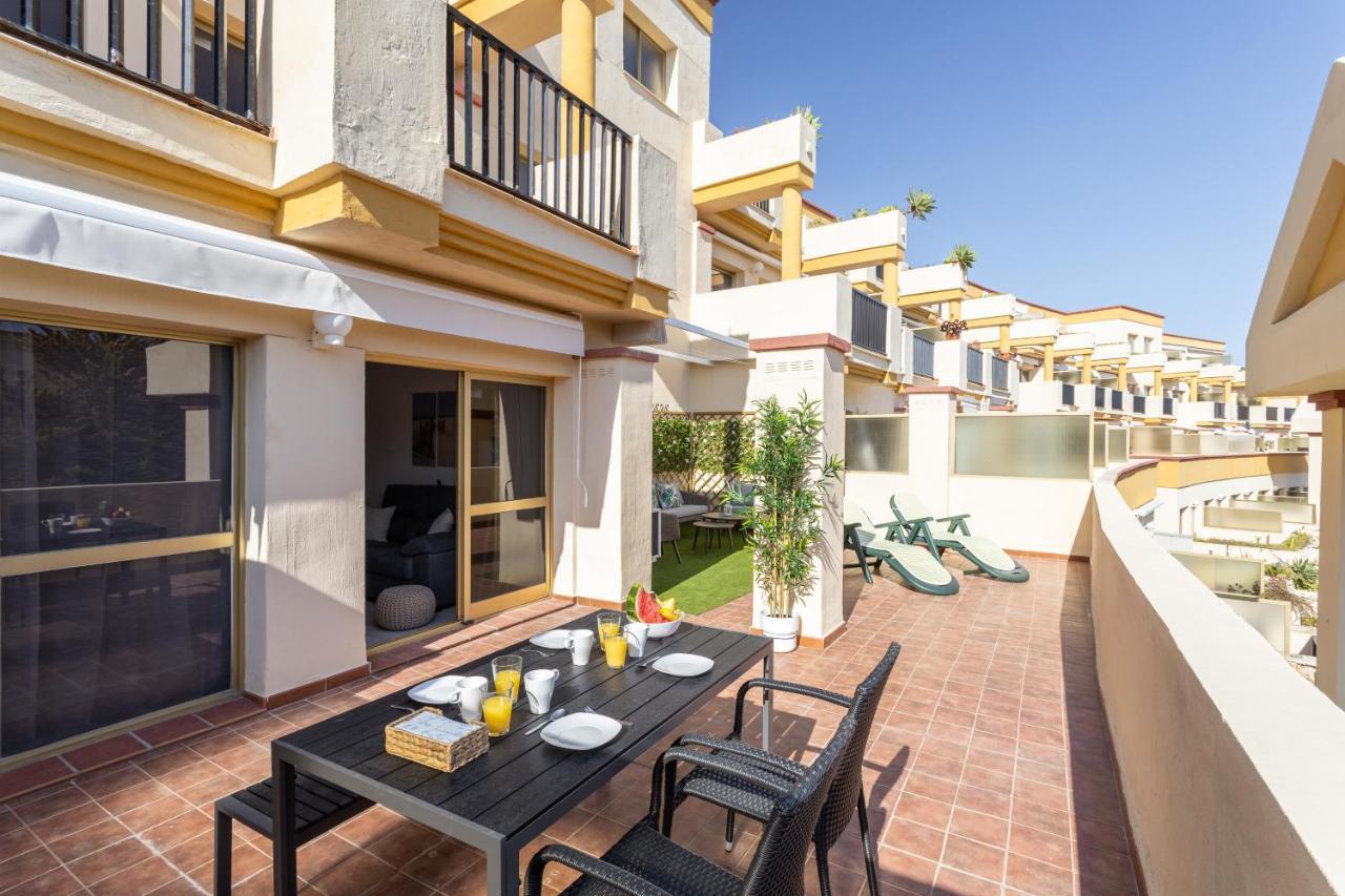 Апартаменты Oleholidays Romana Playa 223 Primera Linea Playa Марбелья Экстерьер фото